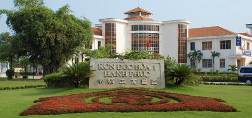 Dịch vụ trồng cỏ uy tín cho KCN Đức Hòa Long An