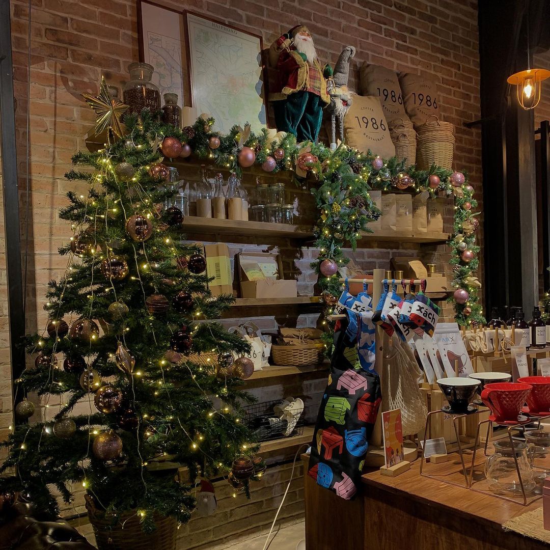 Dịch vụ cho thuê cây xanh văn phòng tại Quận 6 chất lượng